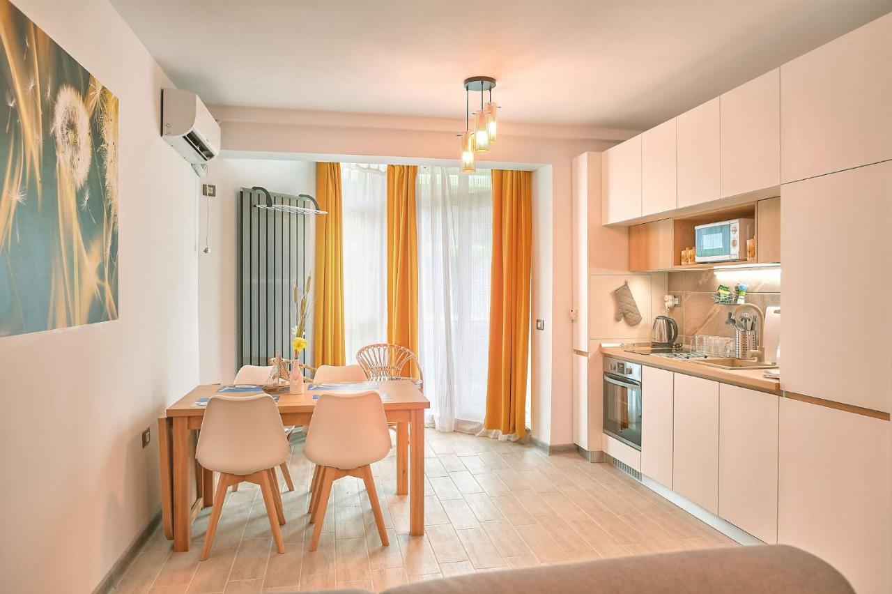 Opal Luxury Apartment 92 Spa N Pool Beach Resort Năvodari Buitenkant foto