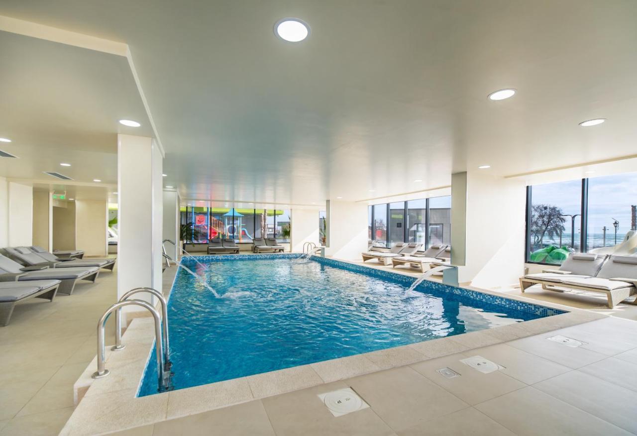 Opal Luxury Apartment 92 Spa N Pool Beach Resort Năvodari Buitenkant foto