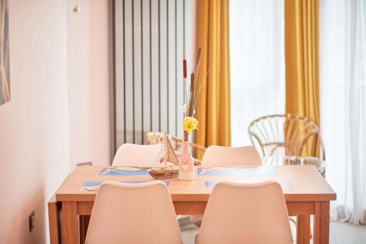 Opal Luxury Apartment 92 Spa N Pool Beach Resort Năvodari Buitenkant foto