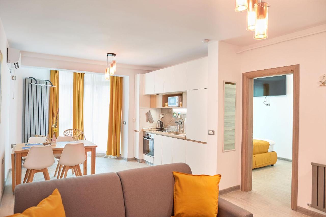 Opal Luxury Apartment 92 Spa N Pool Beach Resort Năvodari Buitenkant foto